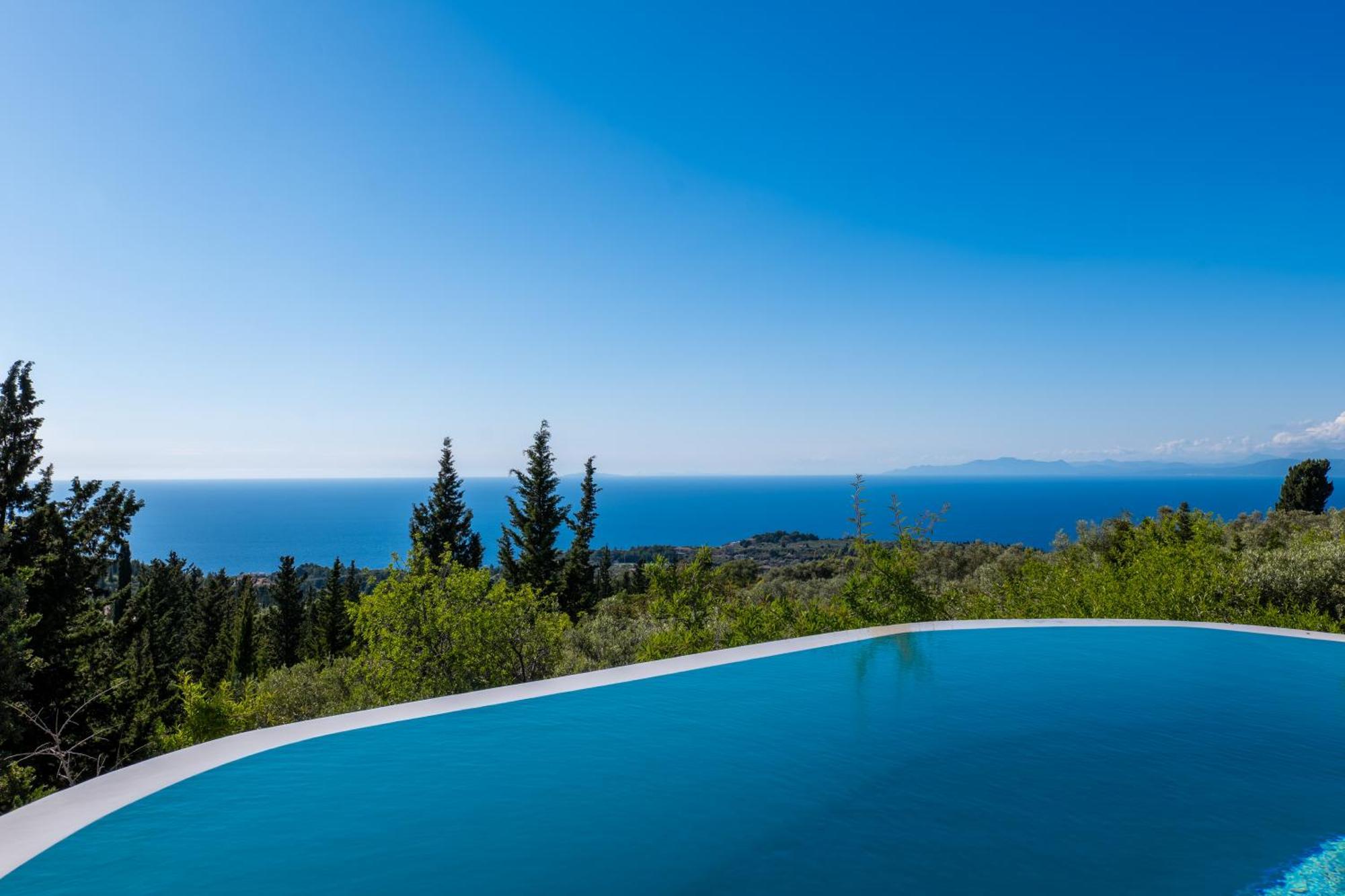 Villa Artblue Tsoukaládhes