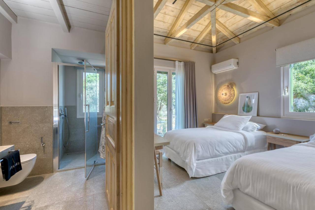 Artblue Villa Tsoukaládhes