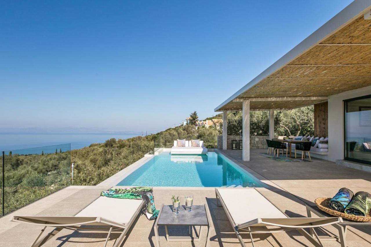 Artblue Villa